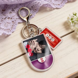 Bts Keychain,BTS Arirang World Tour Vinyl Record Keychain, bts Photo Acrylic Record Keyring, K-Pop Fandom Accessory, ARMY Fan Gifts