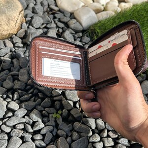 Vegan Leather Zipper Wallet with Crocodile Texture, Minimalist Bifold Coin Card Holder, Slim Leather image 7