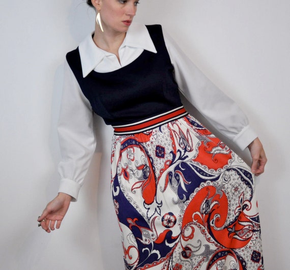 Red White and Navy Blue Dress 1970s Paisley Maxi … - image 1