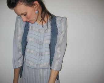 Striped and Pleated Gray Dress Pleats Stripes Geek Sheer Medium Large