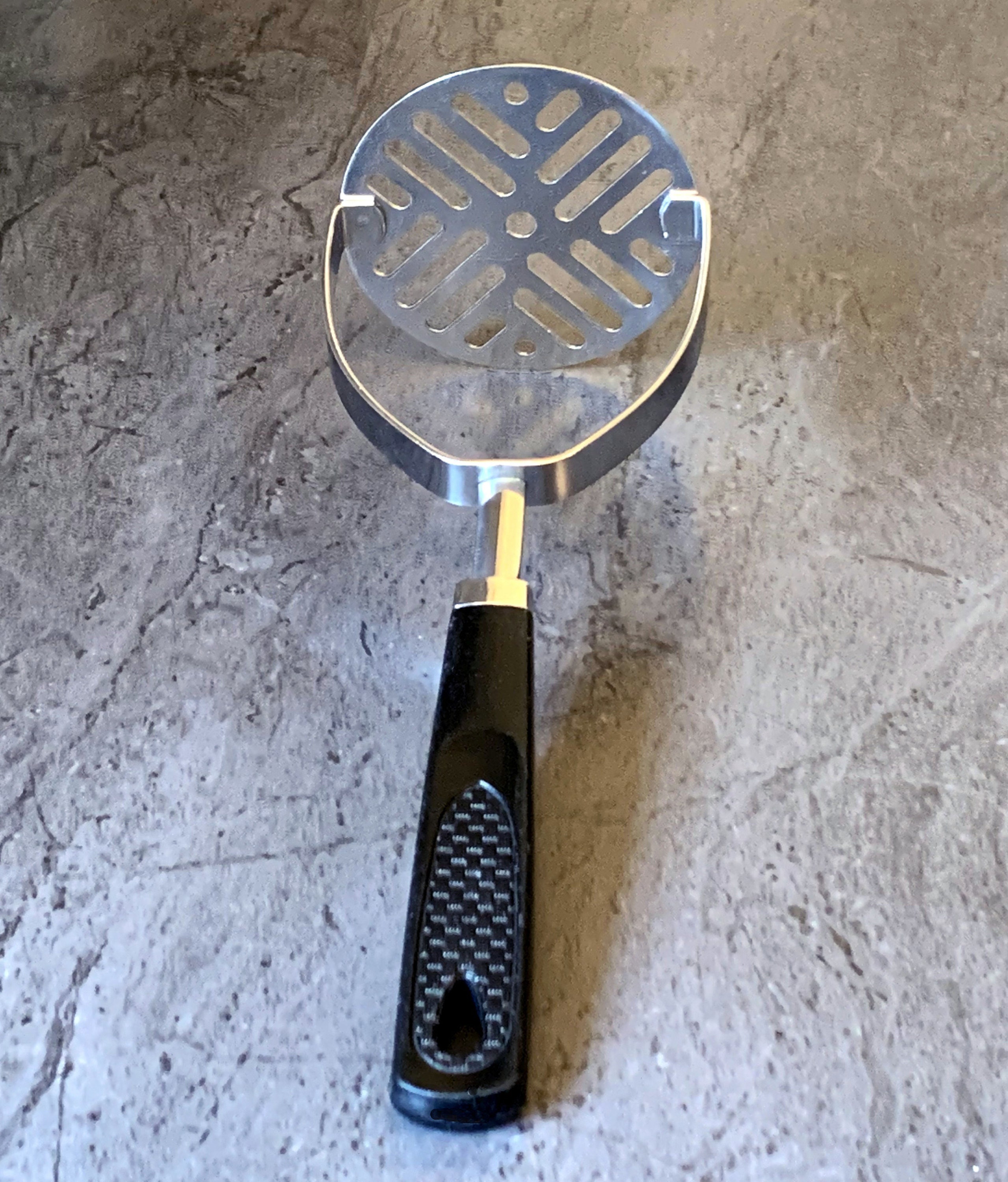 Vintage Ekco Kitchen Utensils With Black Handles - Made in Vintage Ekco Kitchen Utensils With Black Handles - Made in