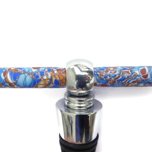 Bottle Stopper with built in cork screw image 6