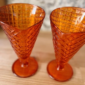 Set of 2 Vintage Italian Amber “Waffle-Cone” Parfait / Sundae Glasses | 6.5-inch Bormioli-style Dessert Cups, Retro 1970s Kitchen Décor