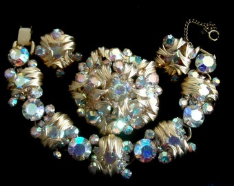 DeLizza and Elster a/k/a Juliana Venus Flame Aurora Borealis Tiered Brooch/Pendant, 5 Link Bracelet and Earrings  Parure EXTREMELY RARE