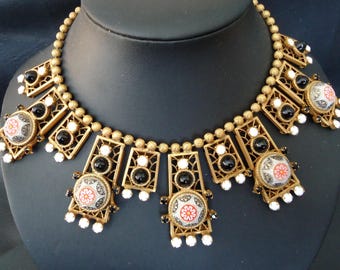 DeLizza and Elster a/k/a Juliana Painted Fired Glass Moroccan Matrix Cabochons Red Black and White Bib Necklace RARE COLOR PALETTE