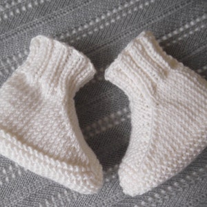 Instant Download Knitted Baby Boots Knitting pattern PDF. Knitting Baby Pattern. Knit for Baby. Knit Booties Pattern. image 4