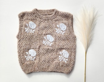 Floral Motif Hand Knitted Vest　美品　希少 Floral Motif Hand Knitted Vest 美品 希少