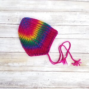 Liquidación. Gorro de bebé tejido a mano. Gorro arcoíris. Gorro brioche. Gorro de rayas. Gorro Pixie.