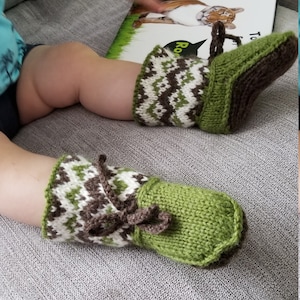 Colorwork Toddler Slippers. Fair Isle Baby Slippers. Toddler House Slippers.