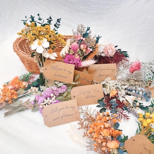Mini Dried Flower Bouquet, Bridesmaid Proposal Card, Will You Be My Bridesmaid, Maid of Honour Gift Idea, Boho Wedding  Dried Flower Bouquet