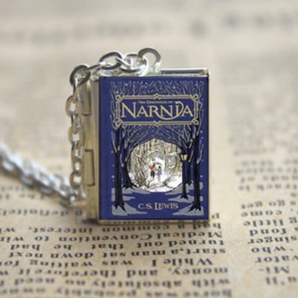 Narnia book cover locket Aslan awaits Book Locket Charms. Book Charm , cs lewis book, The chronicles of, The Lion The Witch and The Wardrobe