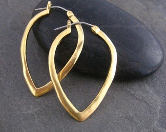 Rounded triangle shaped hoops, wavy shape, simple satin gold or oxidized silver hoops, medium size, edgy classic