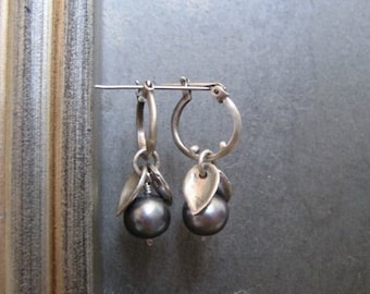 Pearl earrings, freshwater pearls, pearls and leaves, grey blue pearls, small hoops, pearl dangle, pearl hoops, silver hoops