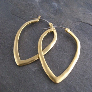 Rounded triangle shaped hoops, wavy shape, simple satin gold or oxidized silver hoops, medium size, edgy classic image 4