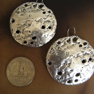 Shoreline sterling silver disc earrings image 5