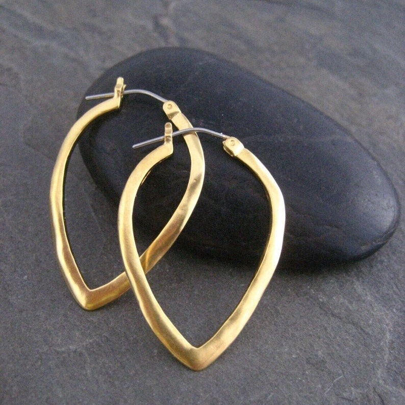 Rounded triangle shaped hoops, wavy shape, simple satin gold or oxidized silver hoops, medium size, edgy classic image 1