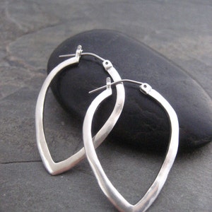 Rounded triangle shaped hoops, wavy shape, simple satin gold or oxidized silver hoops, medium size, edgy classic image 2