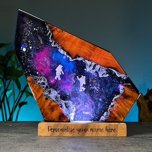 Galaxy Resin Astronaut Lamp – Epoxy LED Space Light with Custom Name – Handmade Night Light Cosmic Room Decor