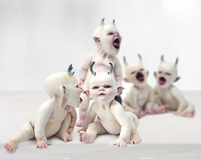 Horror Baby Handmade Doll, Festival Toys Inactive, Simulation Horror Doll Ornaments,  Vampire baby Resin Crafts Ornaments, Halloween Baby.