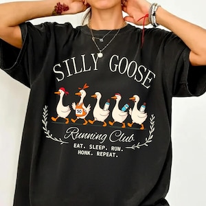 Silly Goose Shirt, Running Club Shirt, Goose Running Sweatshirt, Runners Shirt, Whimsical Animal Shirt, Running Lover Gift, Funny Running