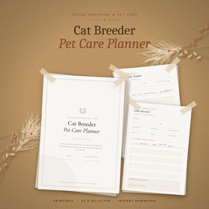 Op de afbeelding: Een printbare Cat Breeder Pet Care Planner documentenset met een voorpagina met een kattenicoon, een Litter Record blad en een Cycle Tracker pagina. De witte pagina's hebben donkere tekst en zijn met plakband bevestigd.