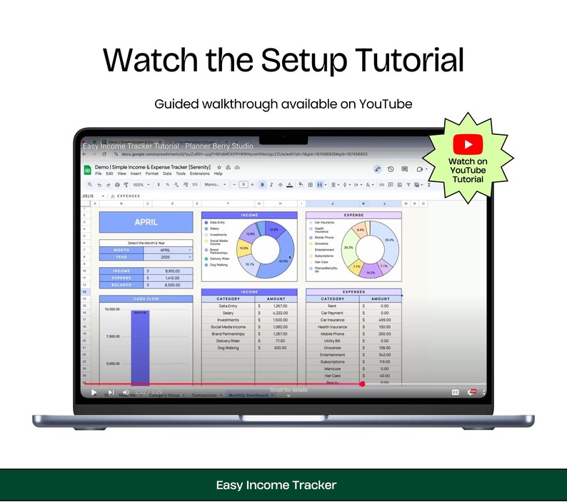 Op de afbeelding: Een laptopscherm dat een Google Sheet toont met een budgettracker met de titel "Easy Income Tracker Tutorial - Planner Berry Studio". De sheet bevat een cirkeldiagram, een staafdiagram en gegevenstabellen. Een YouTube-afspeelknop-pictogram bevindt zich in de rechterbovenhoek van het scherm met de tekst "Bekijk op YouTube Tutorial".