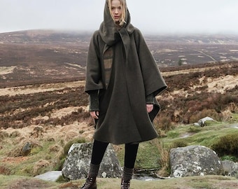 Ierse wollen knielange wandelcape: Hourihan of Dublin, groene geruite voering