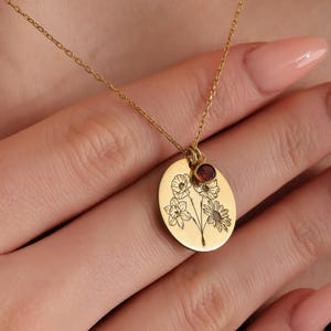 Birth Flower Necklace-Family Bouquet Flower Necklace-Birth Month Flower Necklace-Engraved Unique FamilyGift-Mom Gift-Birthday Gifts for Her