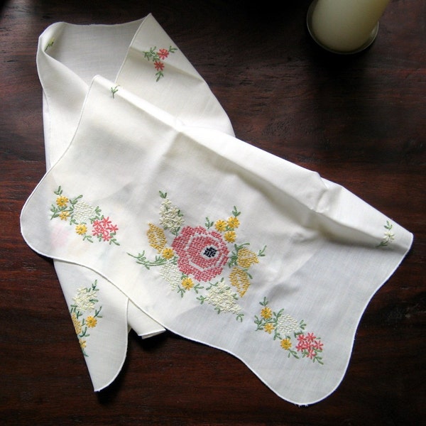 Vintage Hand Embroidered Cross Stitch Runner Dresser Scarf Home Decor Collectible