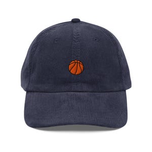 Basketball Cap, Geschenk für Basketball-Liebhaber, Süße Basketball-Cord-Cap, Nachhaltige Mütze, Für Sie & Ihn, Stickerei, Vintage Lustige Mütze