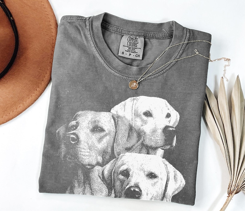 Camiseta Labrador | Camiseta Vintage com Retrato de Labrador | Presente para Pais e Mães de Labradores | Camiseta Comfort Colors com Estampa da Raça Labrador imagem 3