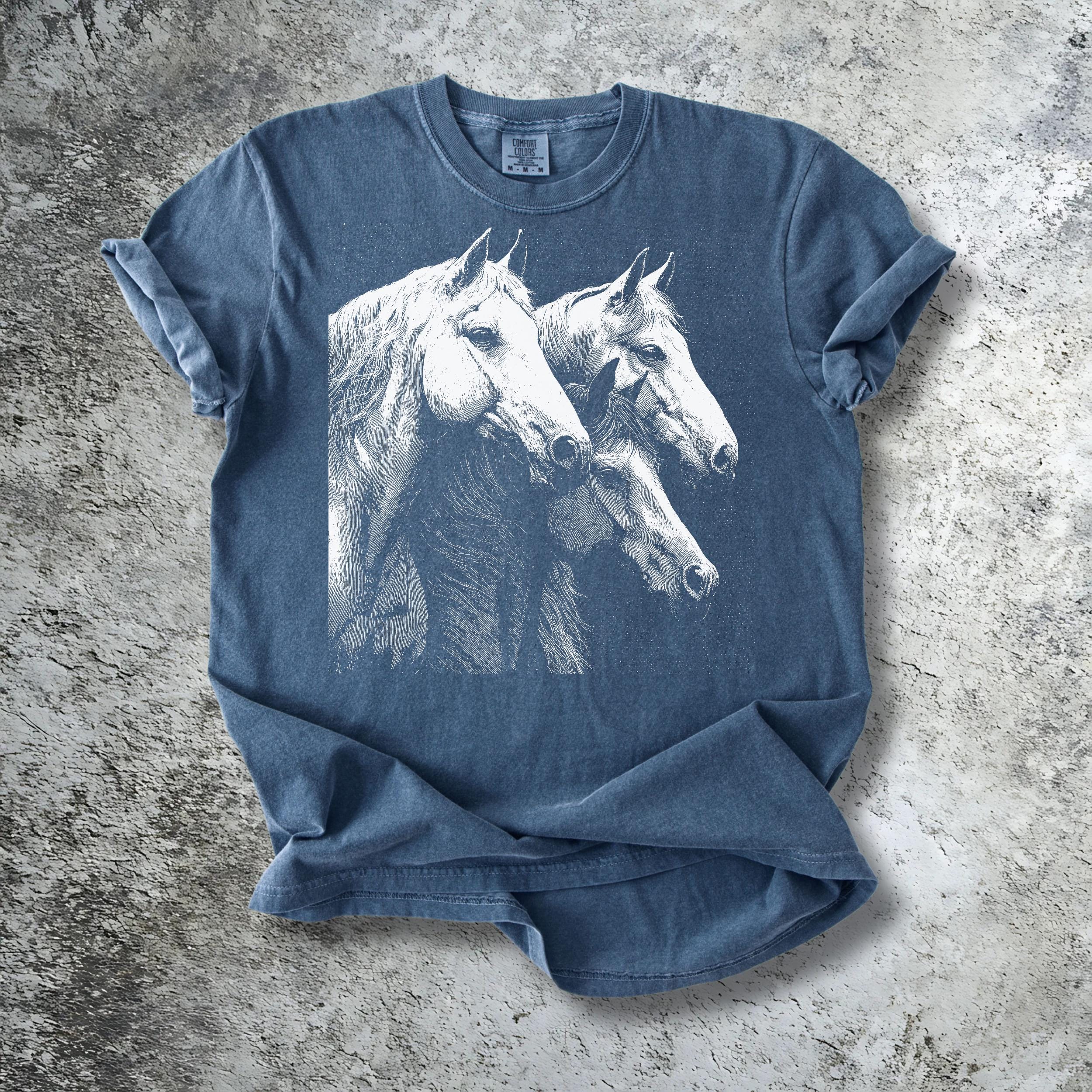 Horse Graphic Shirt | Vintage Retro Equestrian Portrait Tee