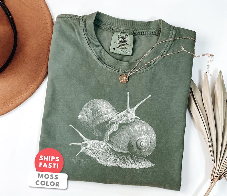 Aesthetic Snail Shirt: Comfort Colors Snail Animal T-shirt afbeelding 1
