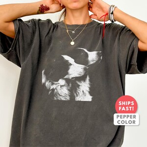 Border Collie Shirt | Vintage Border Collie Portrait Tee | Border Collie Mom Dad Gift | Comfort Colors Herding Dog Breed Top image 2