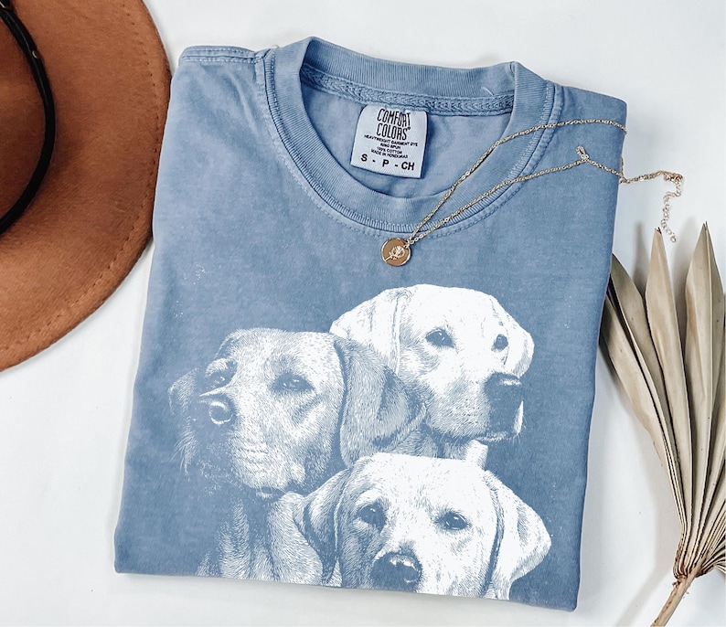 Camiseta Labrador | Camiseta Vintage com Retrato de Labrador | Presente para Pais e Mães de Labradores | Camiseta Comfort Colors com Estampa da Raça Labrador imagem 4