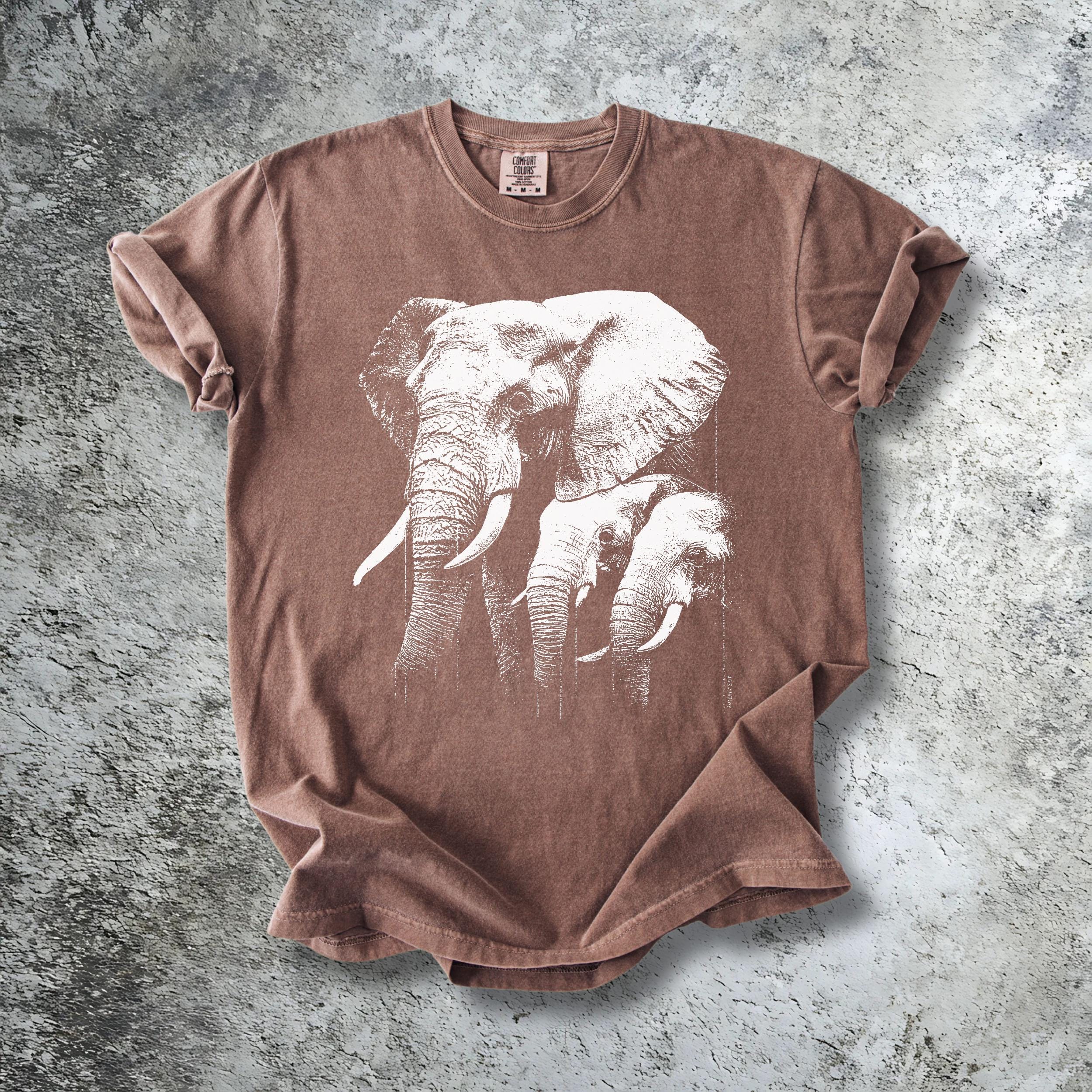 Elephant Vintage T-shirt: Aesthetic Safari Garment Dyed Shirt - Etsy