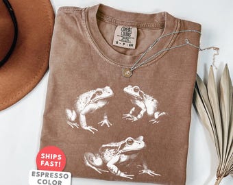 Vintage Frog Shirt: Comfort Colors Frog Lover Graphic T-Shirt