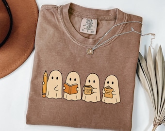 Söt spöken Halloween lärarskjorta | Komfortfärger läskig t-shirt | Spöklärargåva | Höstlärartröja
