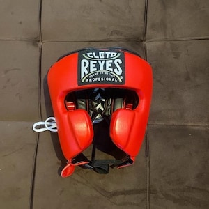 Cleto Reyes Boxing Glove Set|Handmade Leather boxing Gloves | cleto reyes Boxing Gear boxing set | Leather gloves | boxing gift image 5