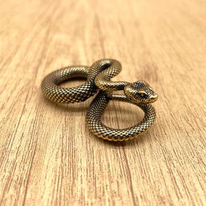 Brass Coiled Snake Keychain – Vintage Serpent Figurine with Ring Design for Desk Decor, Pocket Charm, or Gift