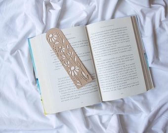 3D Printed Floral Bookmark: Daisy Book Lover Gift