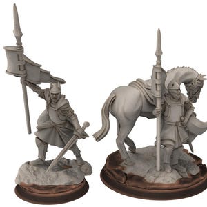 Gandor - Old Banner hight humans | Ring of Legends - Davale Games