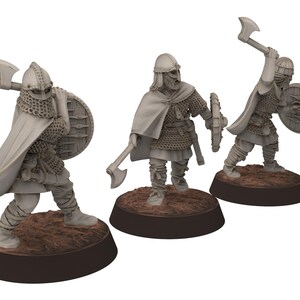 Wildmen - Heavy Axemen with Axes & Shields - Greyhills - Medbury miniatures