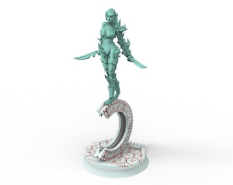 Dark City - Queen of the Arena - Edge Miniatures