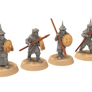 Harad - x4 Southron Conscripts with Spears & Shields - Dunes of Qarath - Medbury miniatures