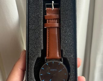 Montre classique - Mouvement à quartz élégant pour homme - Cadran noir, bracelet en similicuir marron