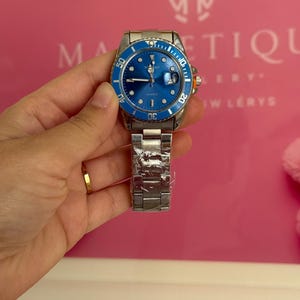 Blue Dial Mens Watch - Everyday Style - Quartz Movement image 7