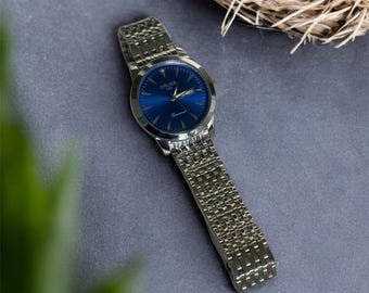 Men’s Silver Wristband Watch With Blue Dial Stainless Steel | Classic Day - Date Design