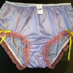 Vintage Nylon Granny Panties Lace Lacy Handmade Ribbon Sissy Style High-Waisted Briefs for Men Women Lingerie Purple