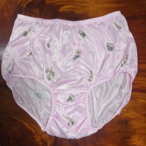 Vintage White Floral Classic Panties – Flower Sheer Nylon Sissy Knickers Handmade Lingerie Underwear for Crossdresser Men & Women – NNPPE10